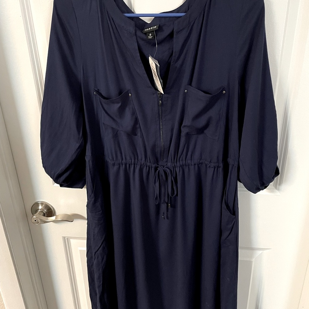 NWT Torrid Dress Size 0 Navy Blue Lots of Pockets